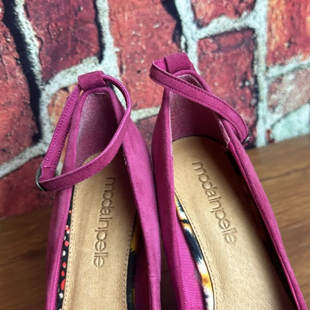 Moda In Pelle used very